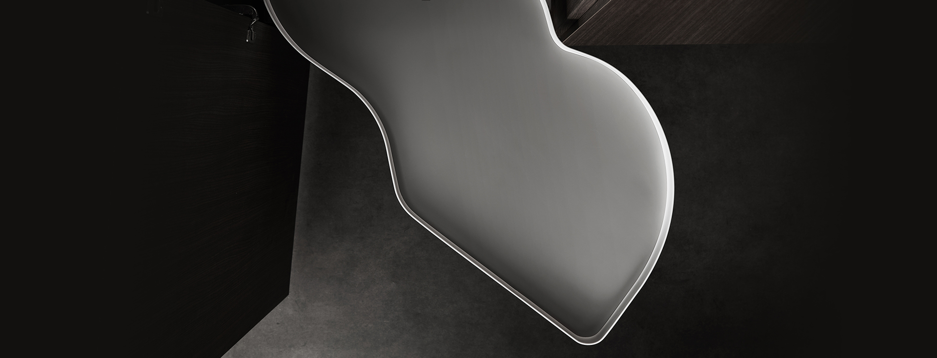 Swing Tray