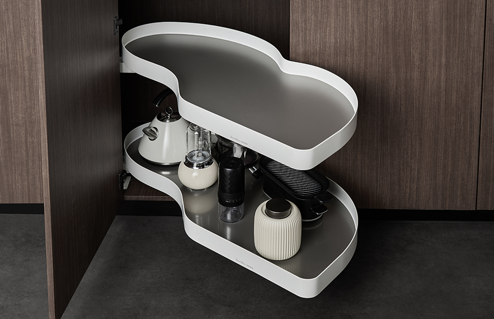 Swing Tray