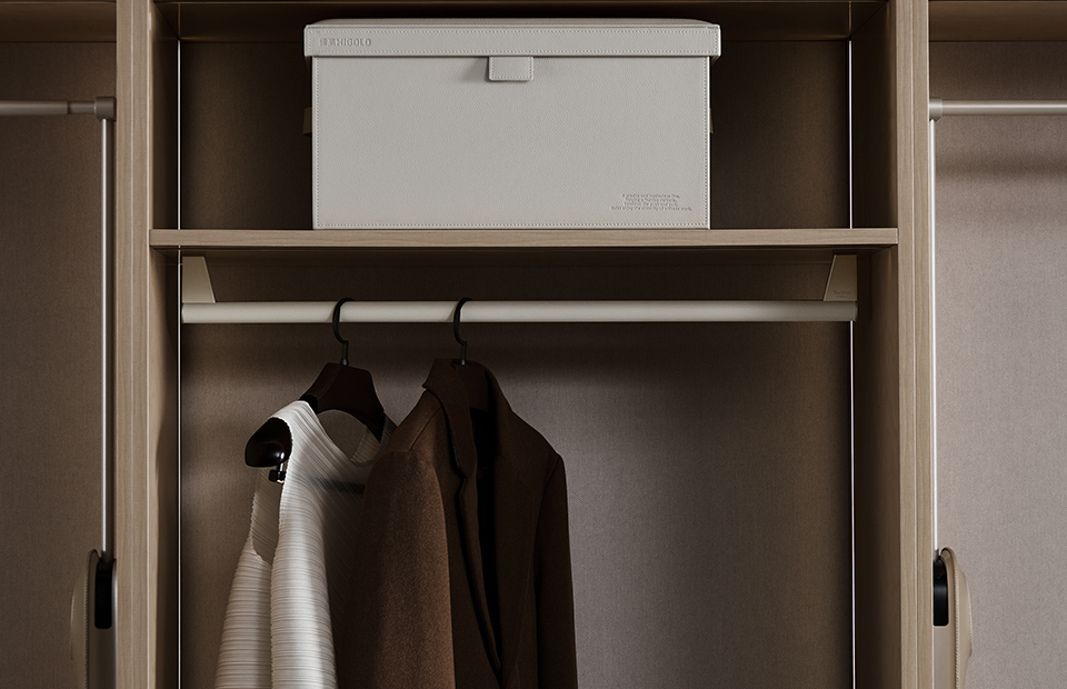 Round Clothes Rail
