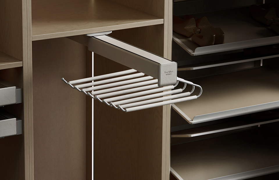 Top Mounted Pants Rack